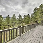 Upscale Flagstaff Home With Hot Tub And Mountain Views