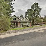 Upscale Flagstaff Home With Hot Tub And Mountain Views