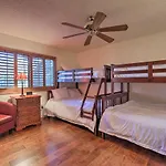 Upscale Flagstaff Country Club Home With Mtn Views!