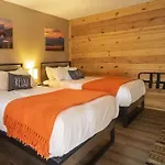 Ski Lift Lodge & Cabins