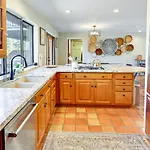 Idyllic Flagstaff Vacation Home 3 Mi To Downtown!