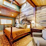 Flagstaff Fantasy - Casita