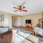 Charming Walnut Hills Condo