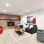 The Entertainer Luxury In The Heart Of Flagstaff