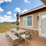 Vistas Bonitas Home With Patio 7 Mi To Snowbowl!