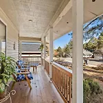 Mountain Getaway - 3 Bedroom 2 Bath Home