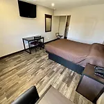 West Inn Nau - Downtown Flagstaff