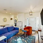 Peaks & Pines Bungalow