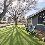 Scenic Mountain Getaway By The Park