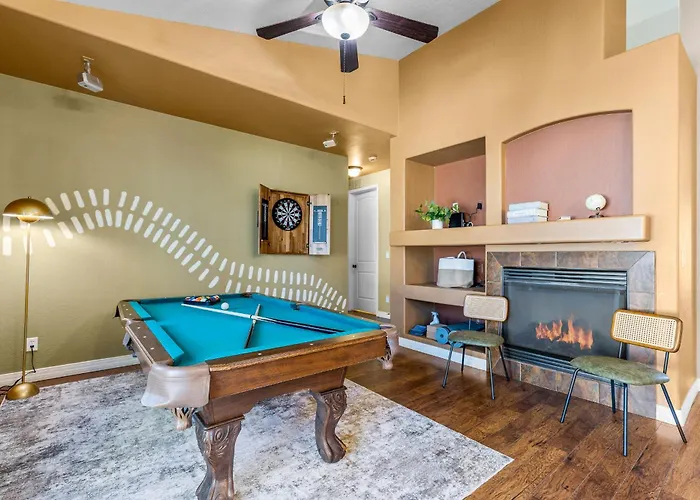 Cozy 4Br Near Ski Resort - Firepit & Pool Table