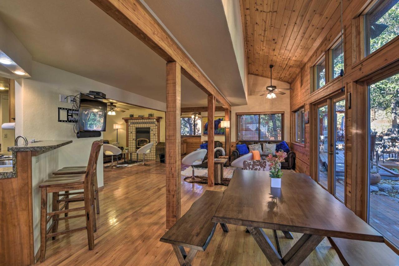 Holiday home With On-site Trails, 3 Mi To Dtwn!
