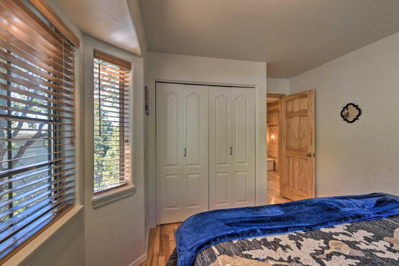 With On-site Trails, 3 Mi To Dtwn! Holiday home Flagstaff