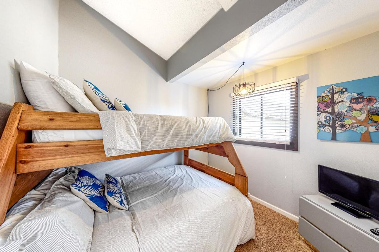 Oakmont's Perch Holiday home *