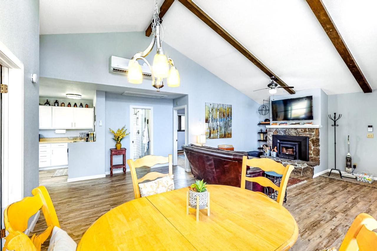 Oakmont's Perch Holiday home
