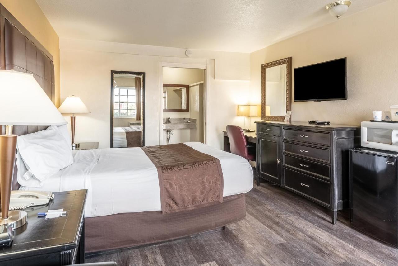 Motel Americas Best Value And 2*
