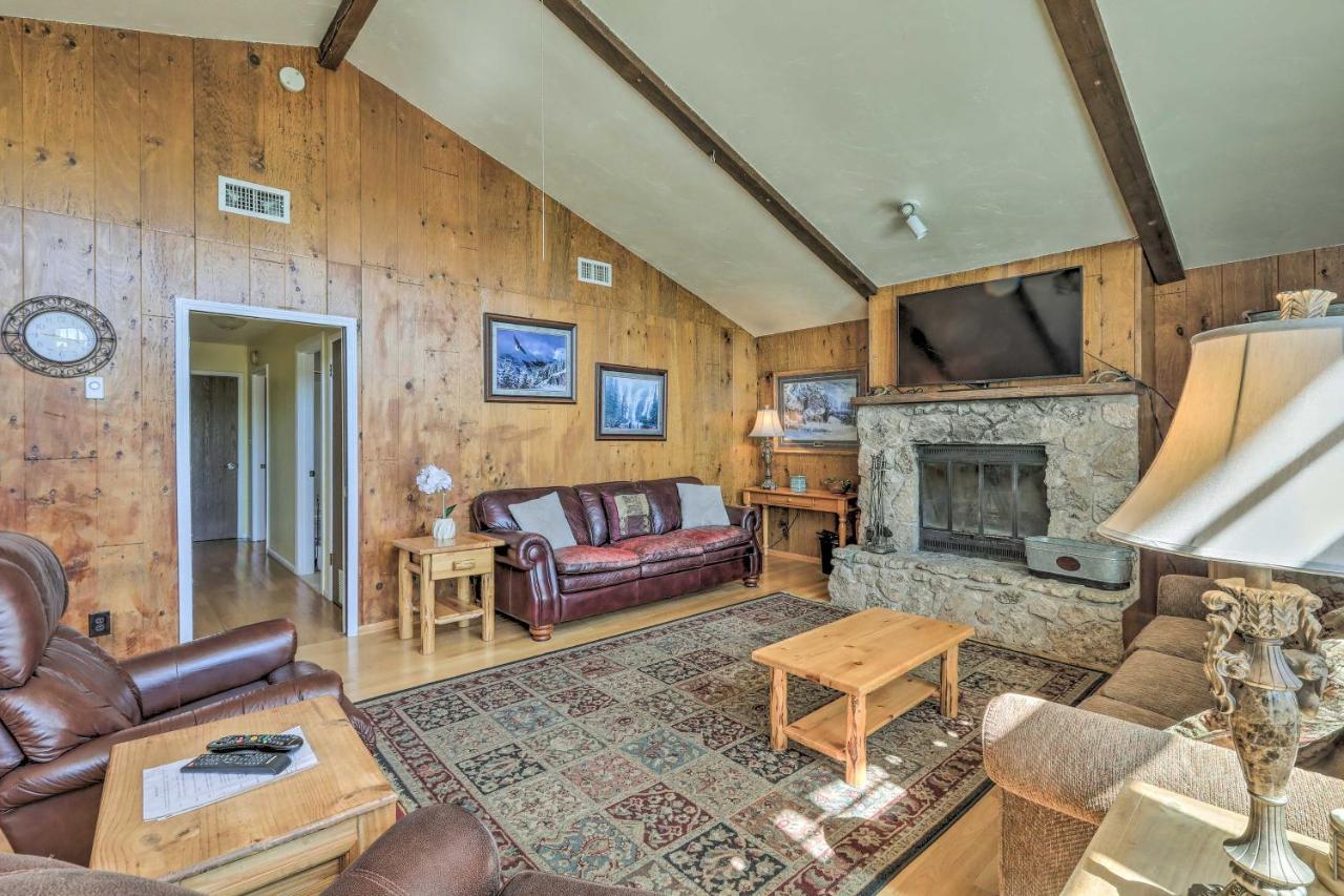 Holiday home Townhome - Walk To Country Club And Pools!