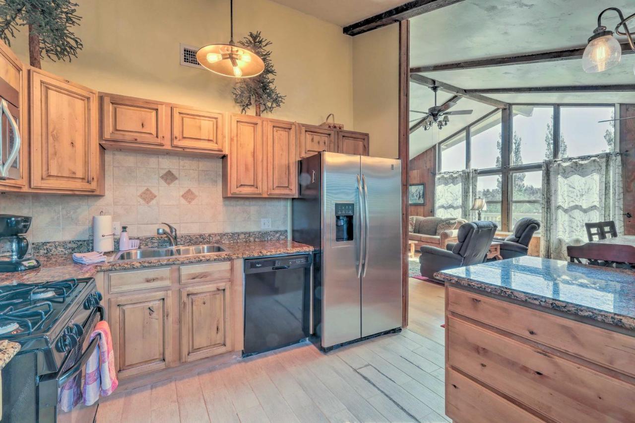 Townhome - Walk To Country Club And Pools! Flagstaff