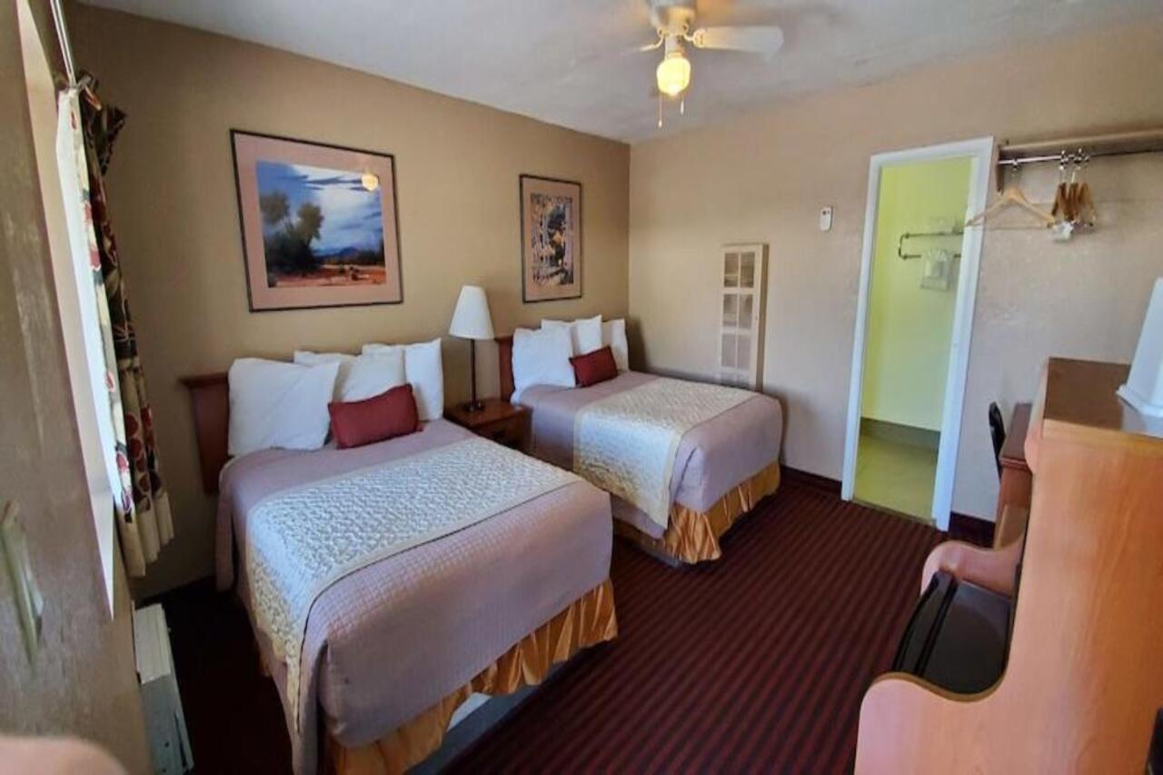 The L Downtown/nau Conference Center Motel