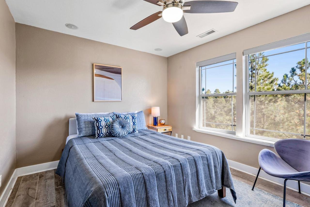 Whispering Pines * Flagstaff