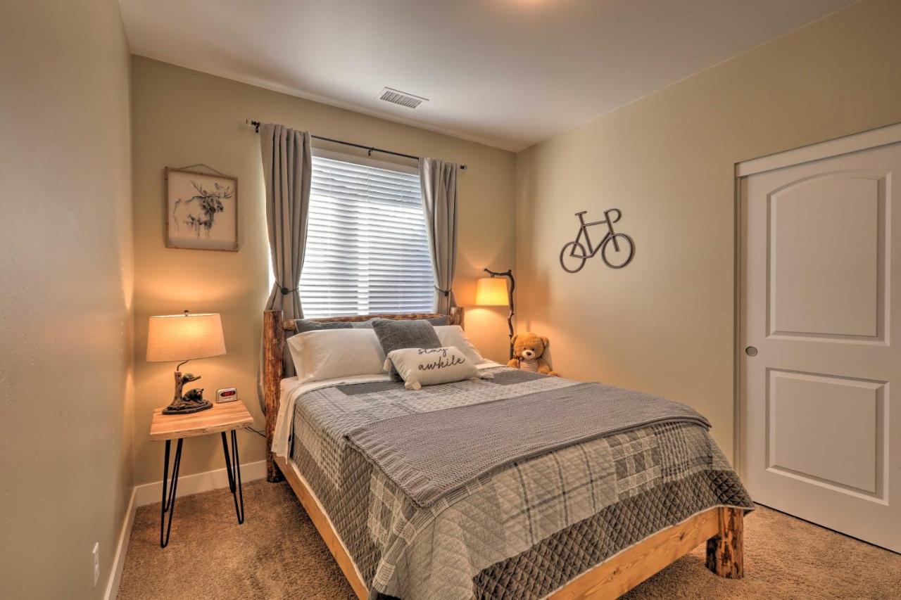 Family Hideaway With Guest House! Flagstaff