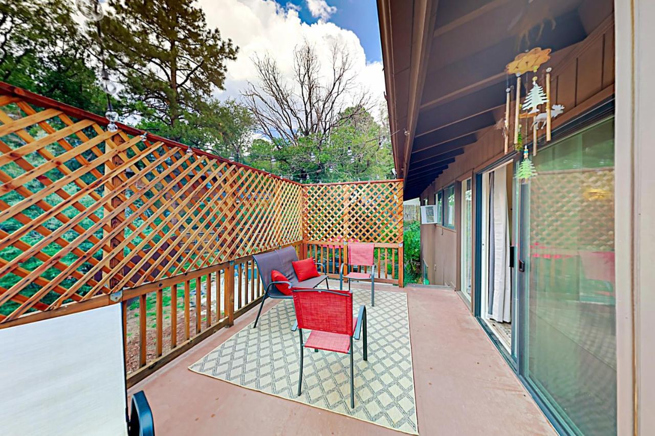 Treetop Oasis Holiday home