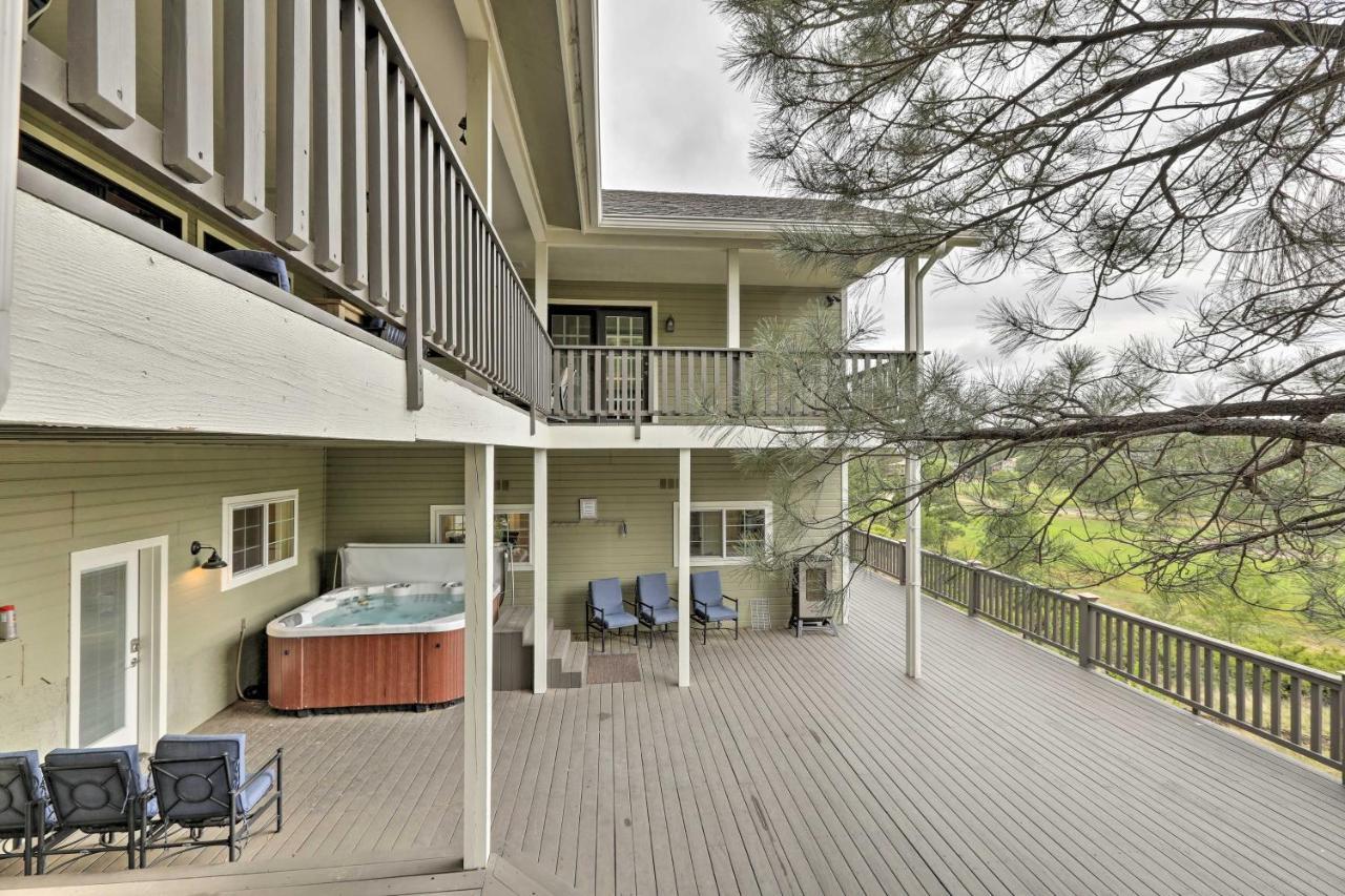 Holiday home Upscale With Hot Tub And Mountain Views