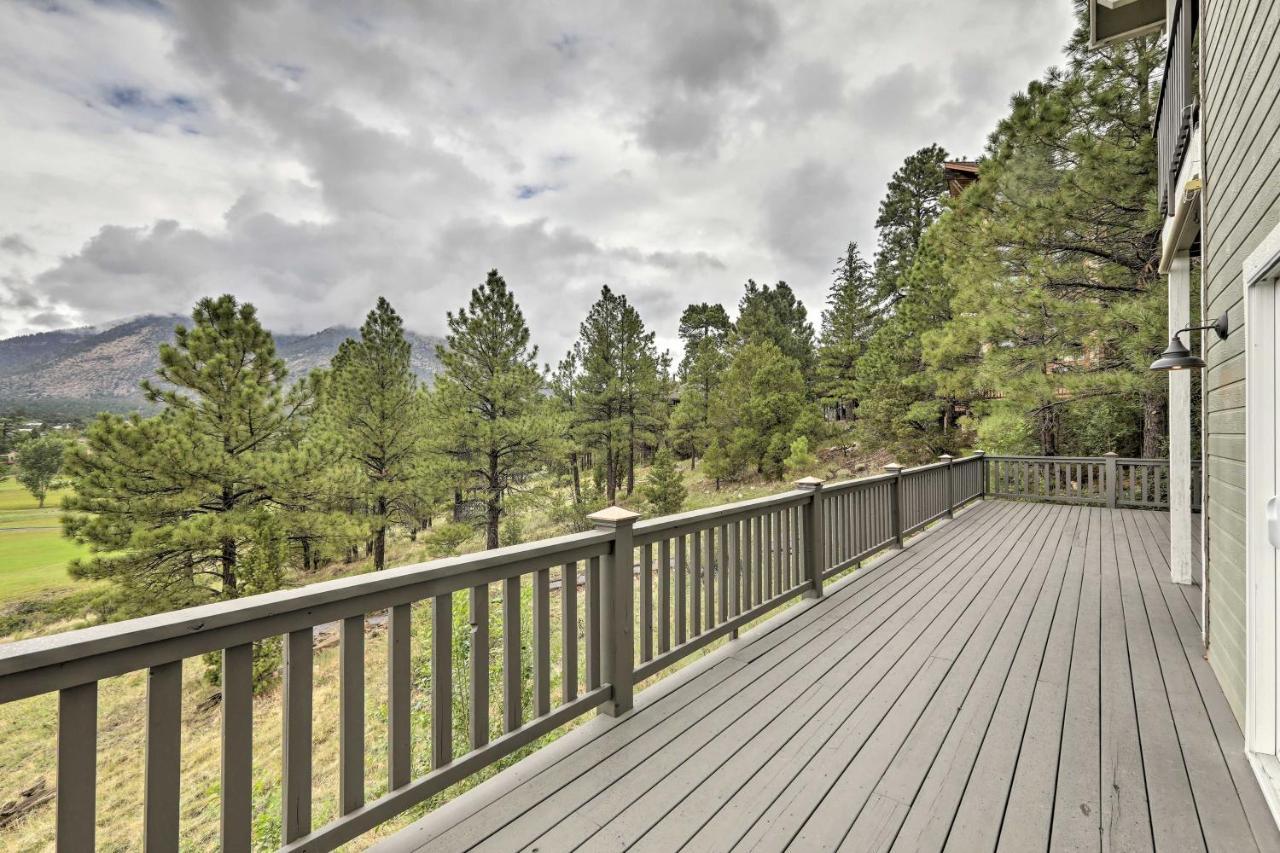 Upscale With Hot Tub And Mountain Views Holiday home