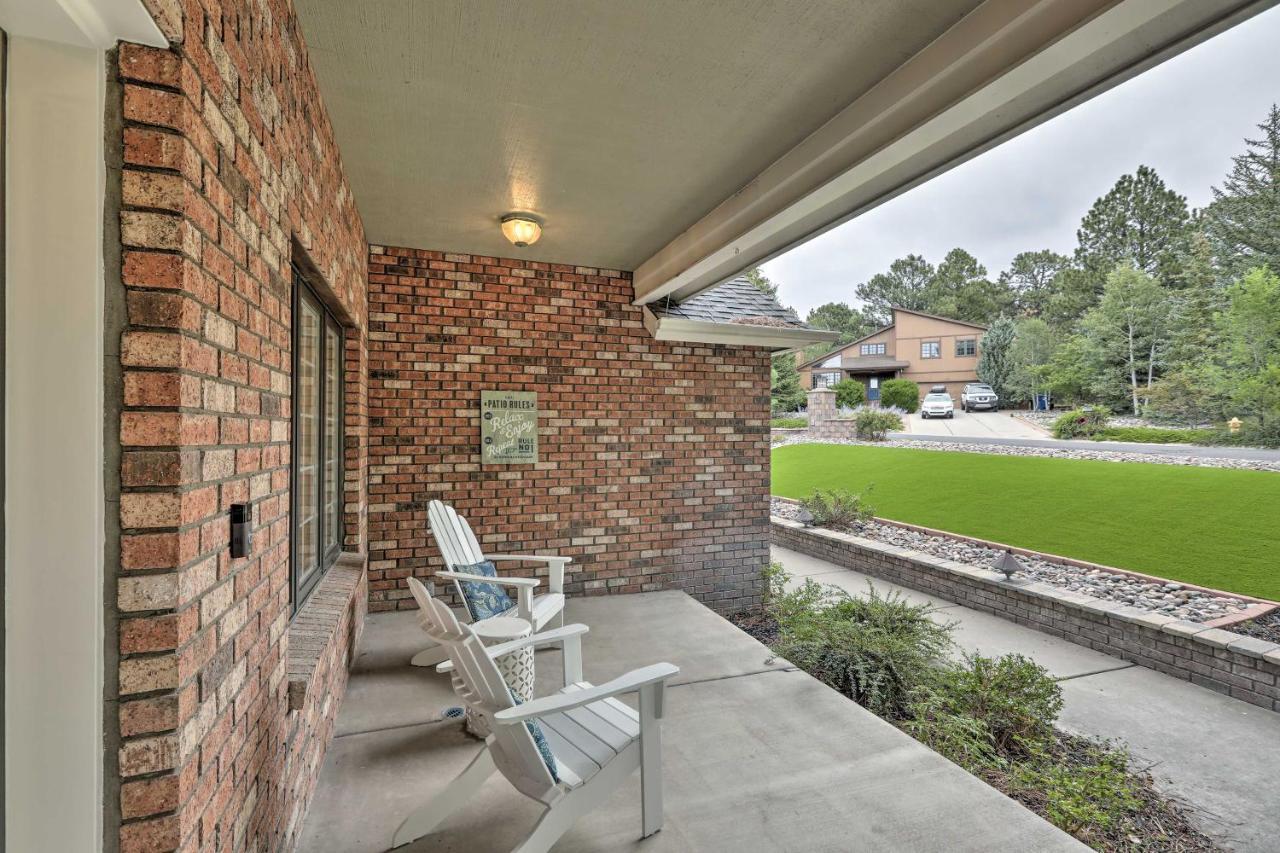 Upscale With Hot Tub And Mountain Views *