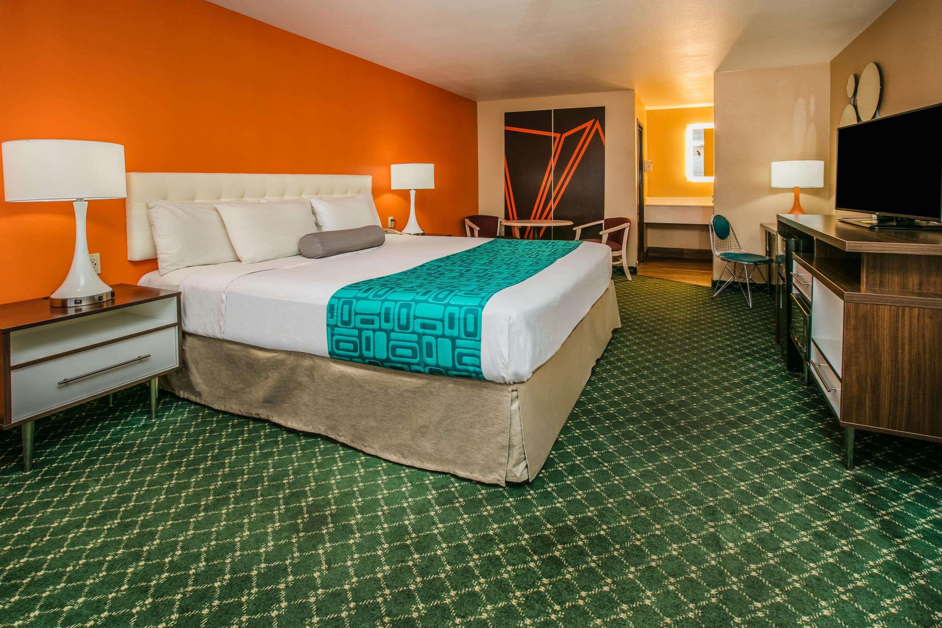 Hotel Studio 6 Az 2*