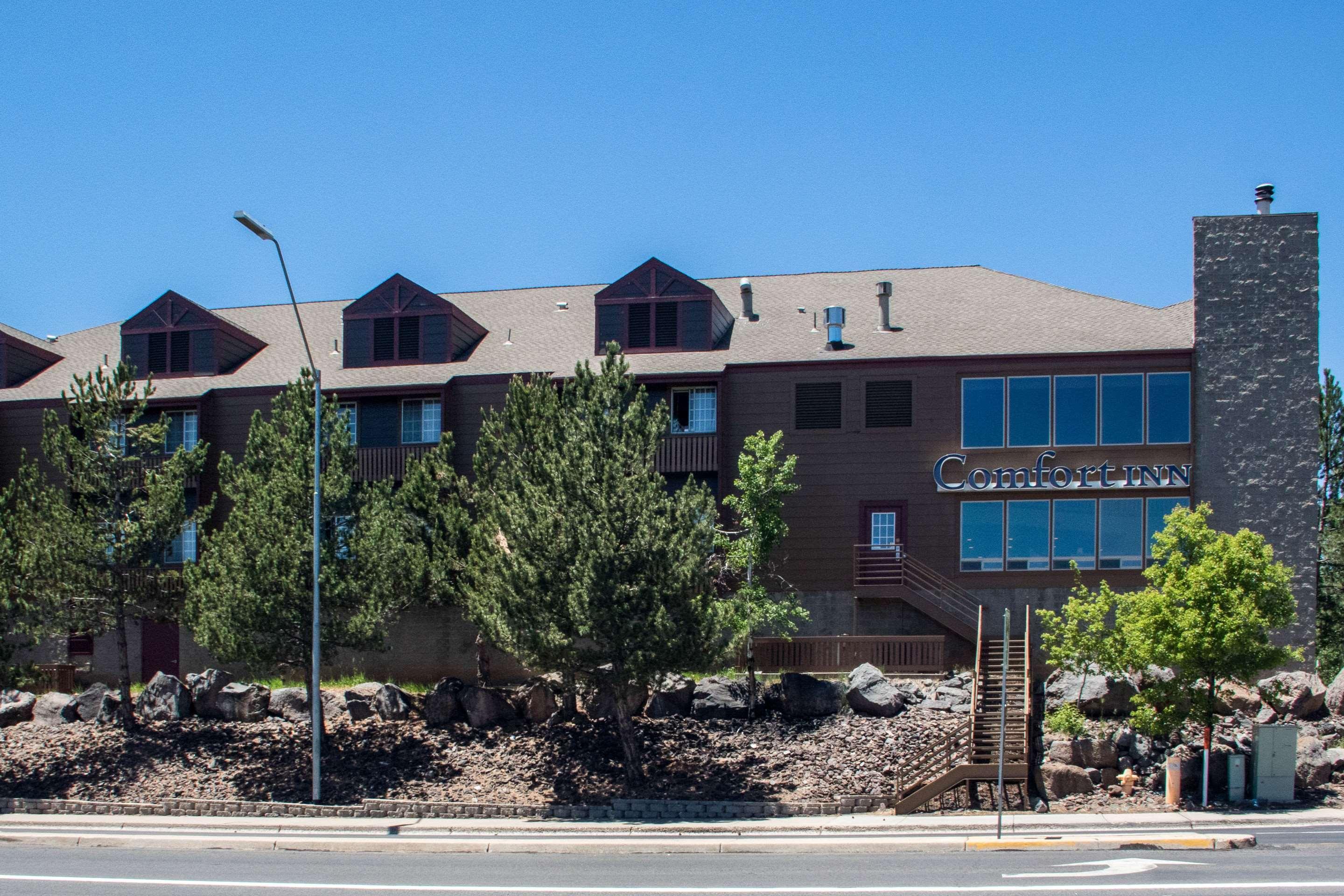 Comfort I-17 & I-40 Inn