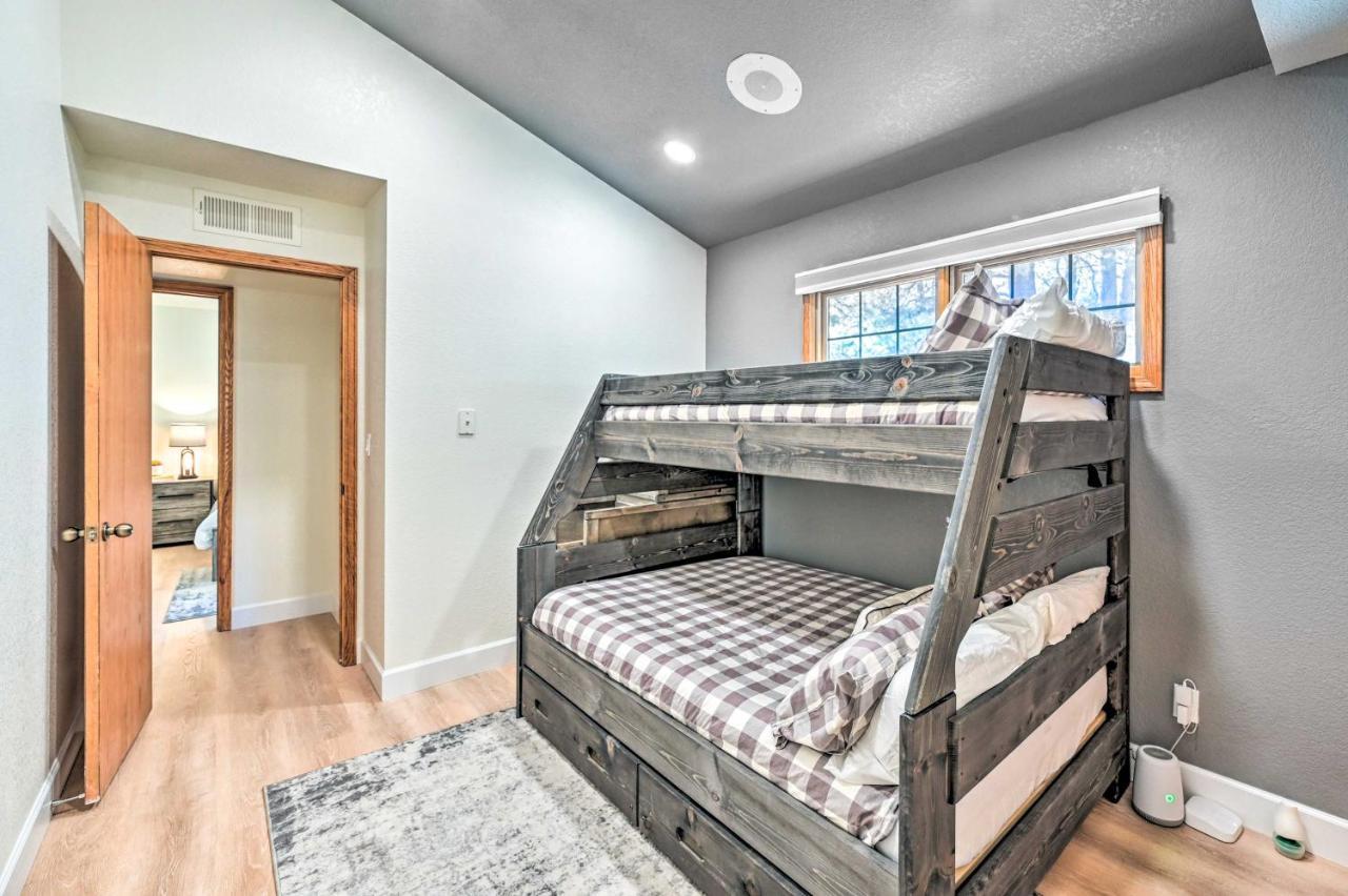 Holiday home Spacious With Hot Tub And Grill! Flagstaff