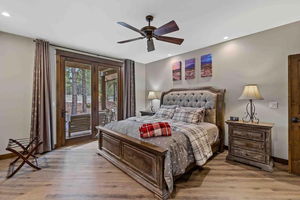 The Pink Ponderosa Ranch And For 20 * Flagstaff
