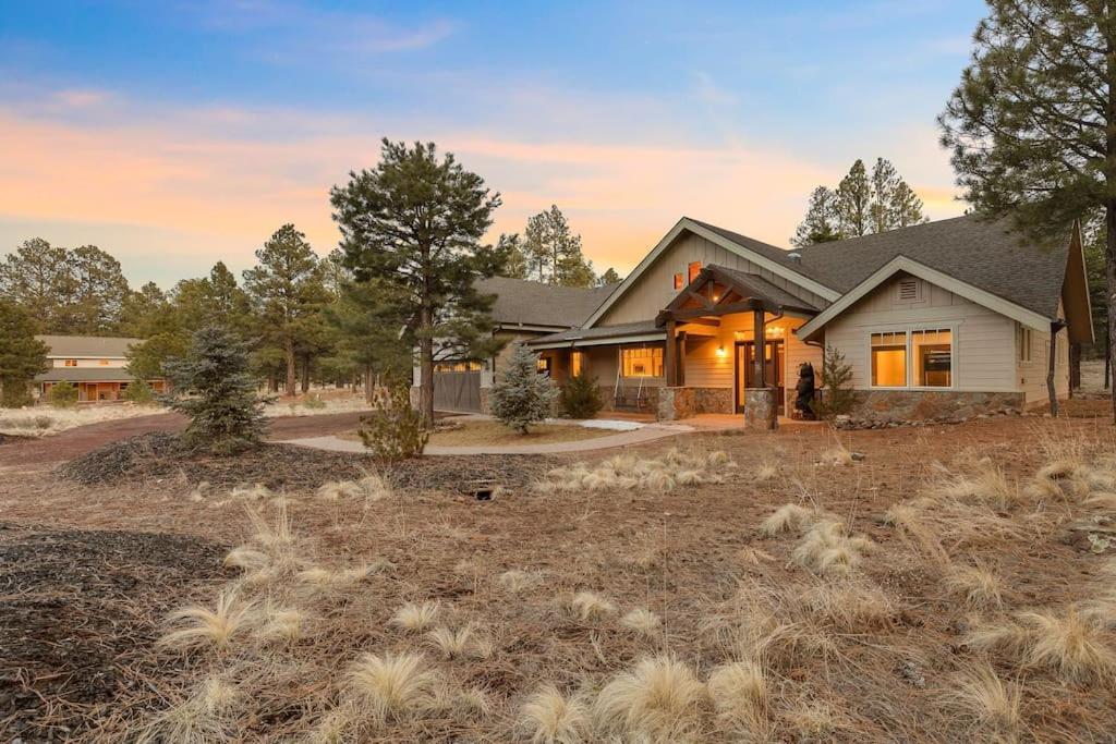 Holiday home The Pink Ponderosa Ranch And For 20 Flagstaff
