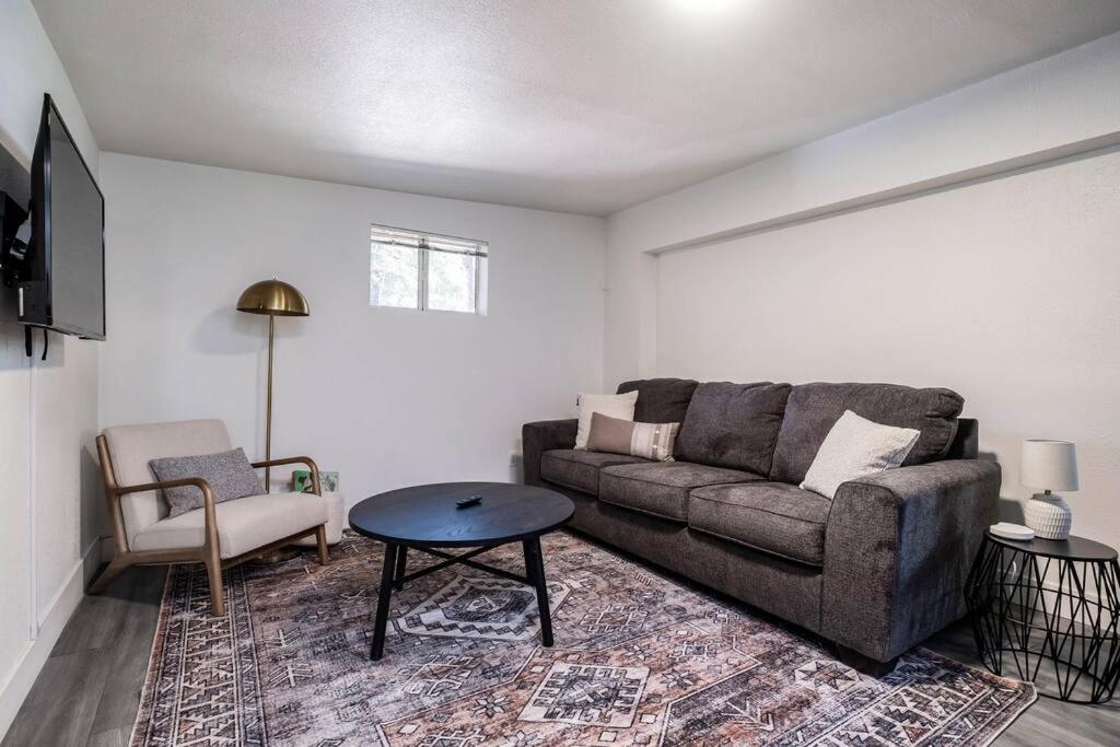Modern Boho - Hot Tub - 9 Min To Downtown