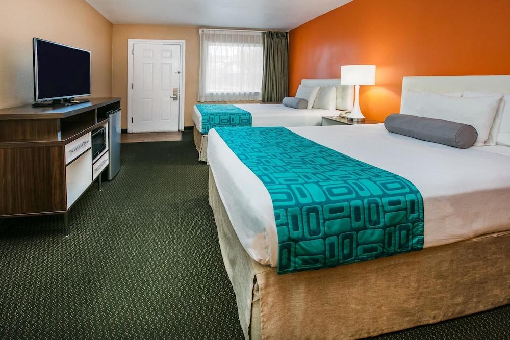 Studio 6 Az Hotel 2*