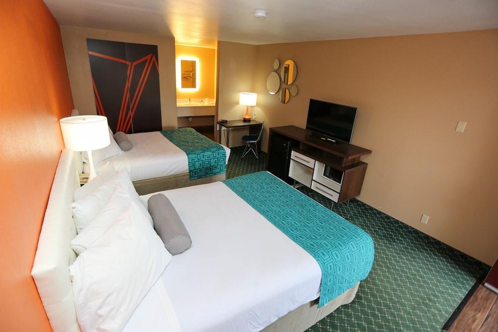 Studio 6 Az Hotel 2*
