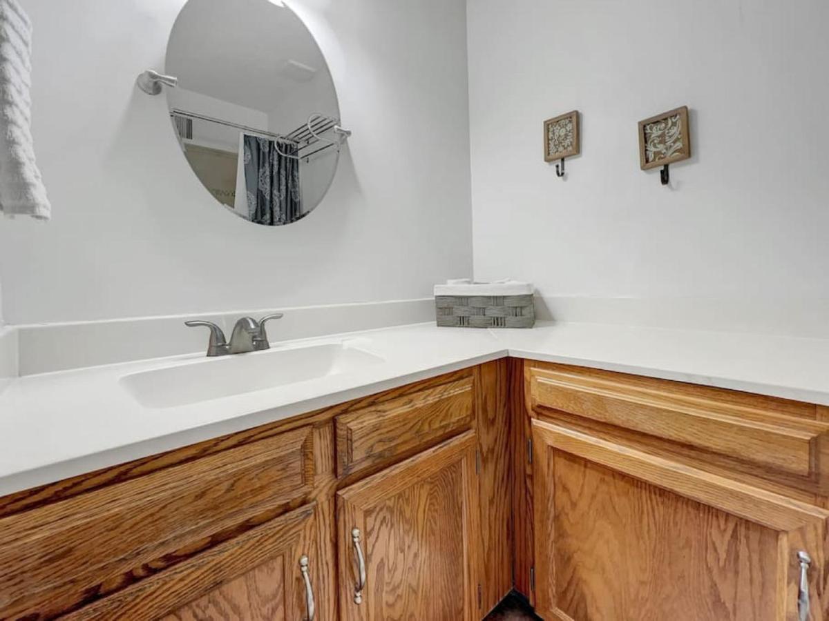Aspen Ridge With Private Hot Tub Holiday home *