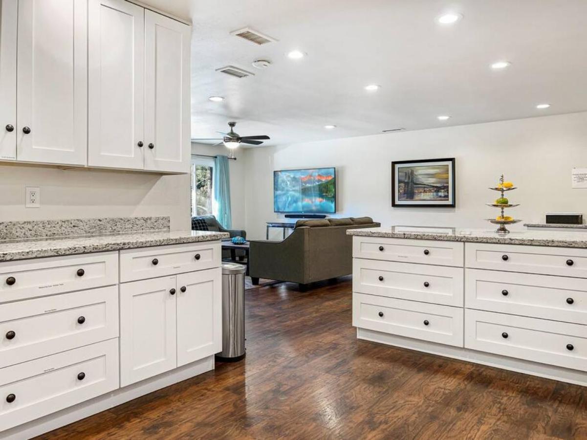 The Entertainer Luxury In The Heart Of Holiday home