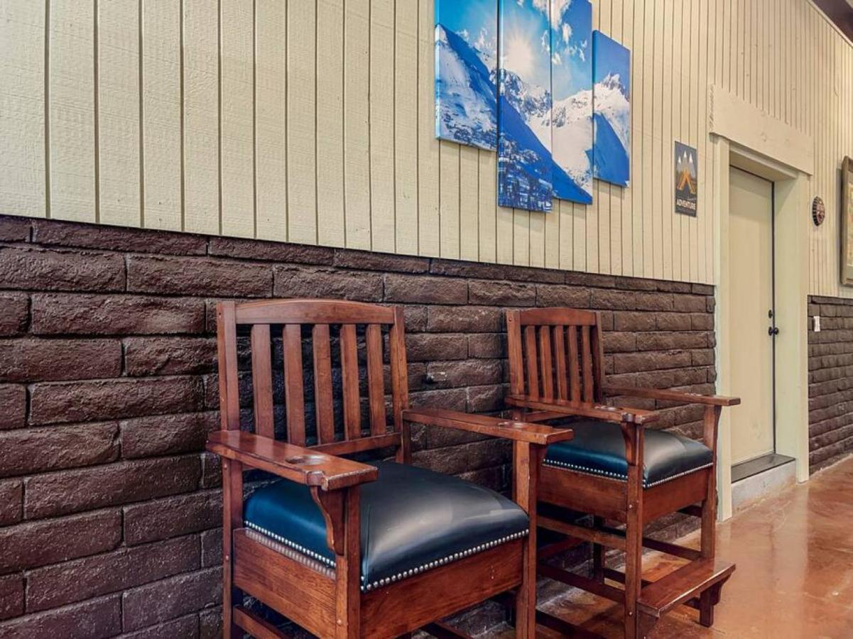 The Entertainer Luxury In The Heart Of Holiday home Flagstaff