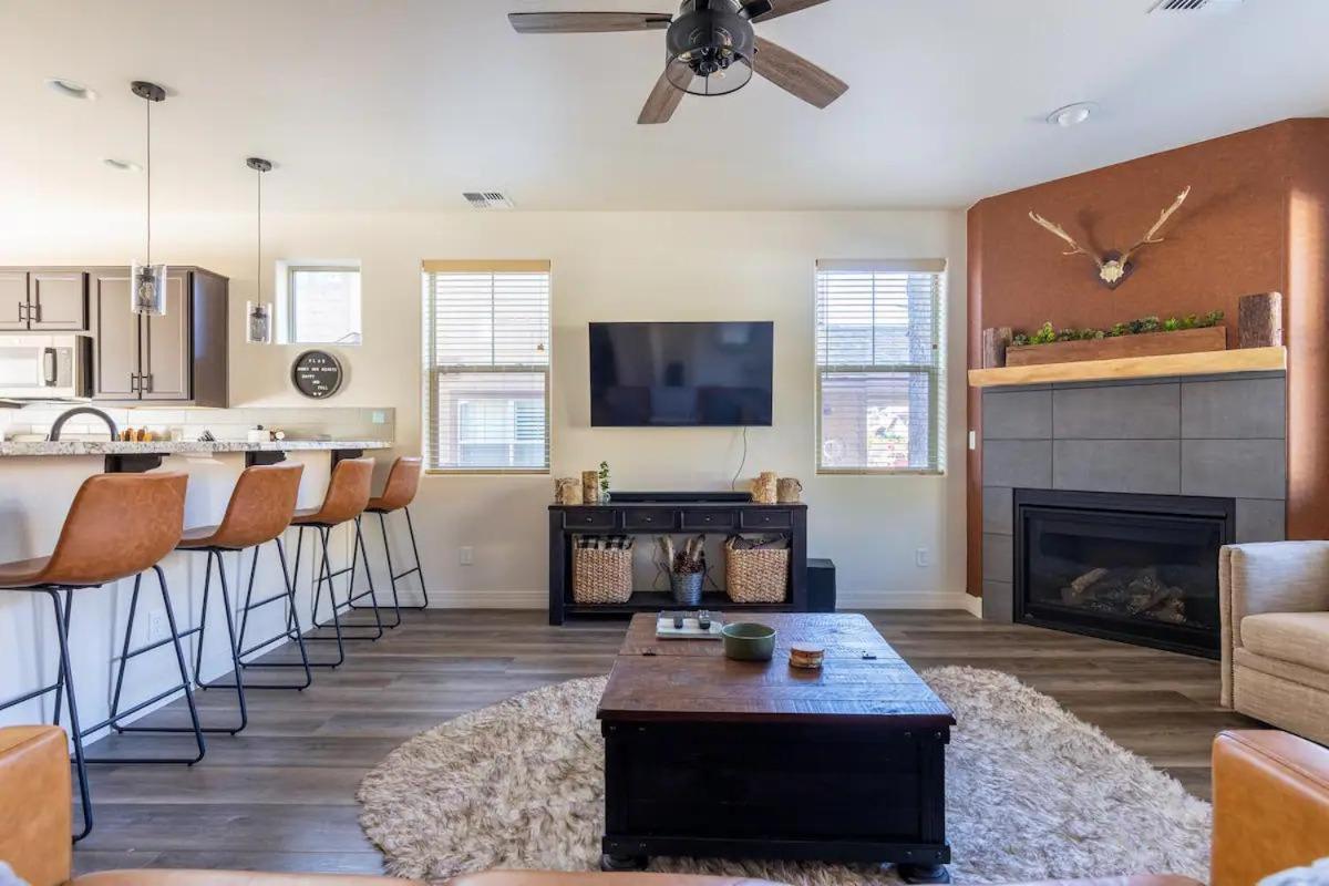 Winter Snow Retreat! Flagstaff Mountain Home Apartment *