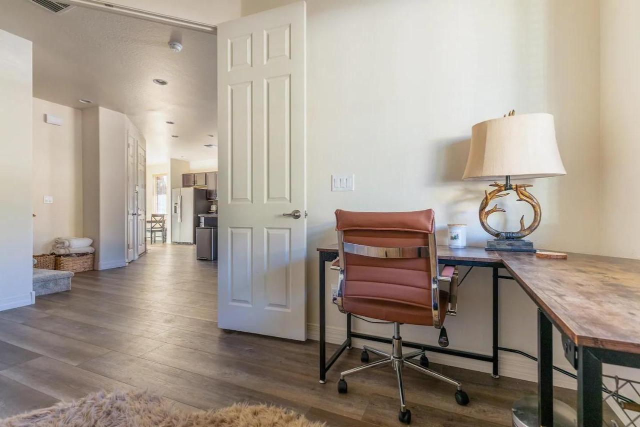 Winter Snow Retreat! Flagstaff Mountain Home Apartment Flagstaff