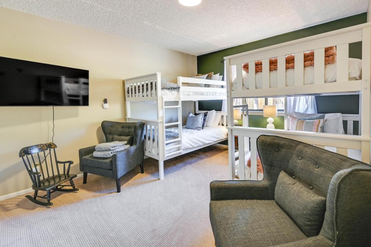 Idyllic Vacation 3 Mi To Downtown! Holiday home