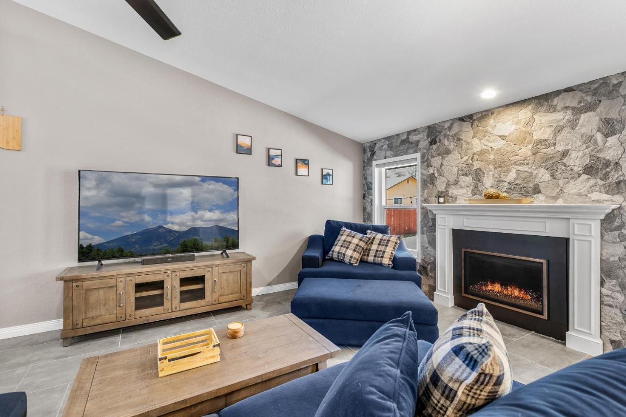 Linda Vista - Fully Fenced Backyard *