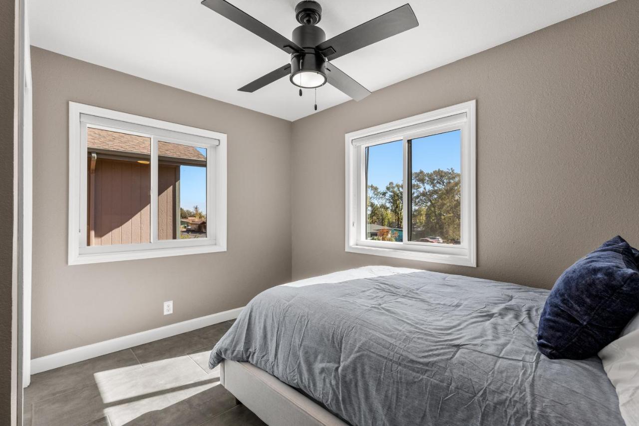 Holiday home Linda Vista - Fully Fenced Backyard *