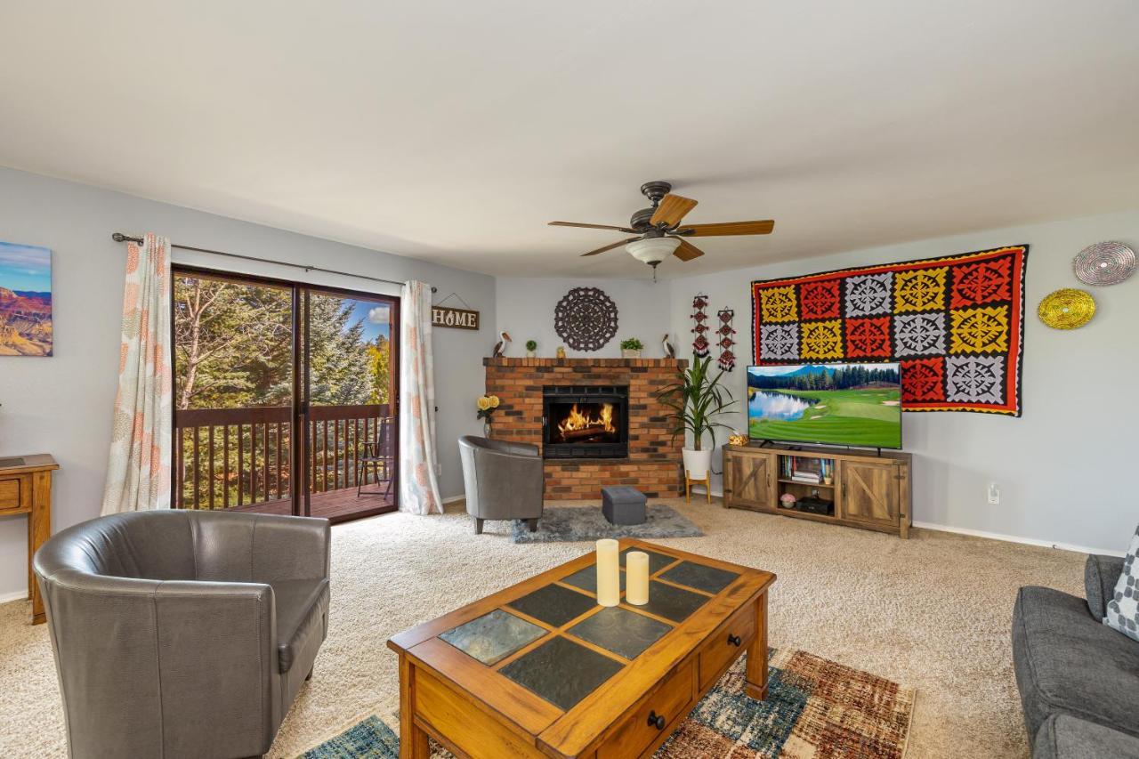 Spectacular Country Club Vacation Retreat Holiday home Flagstaff