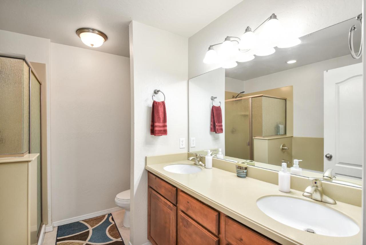 Holiday home Retreat 3br Townhome With Jetted Tub *