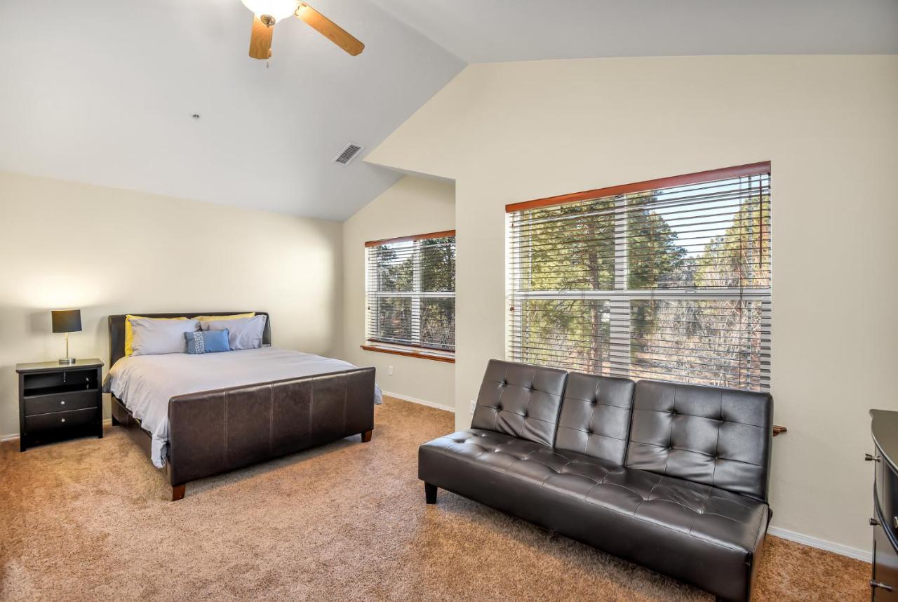 Retreat 3br Townhome With Jetted Tub