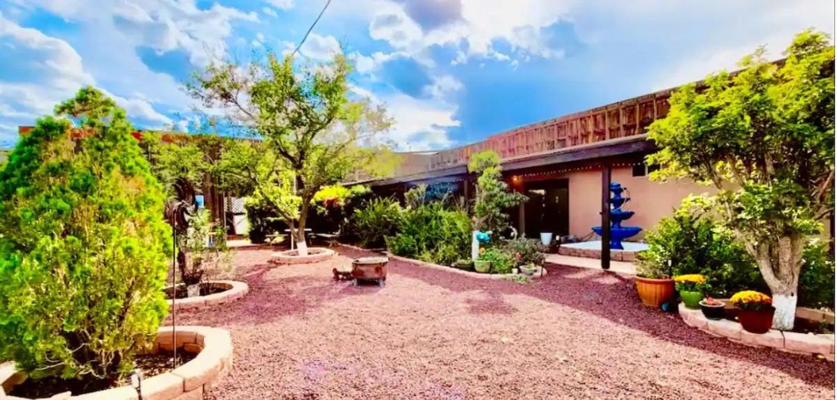 Holiday home Tiny Near Grand Canyon Sleeps 5, Epic Views!