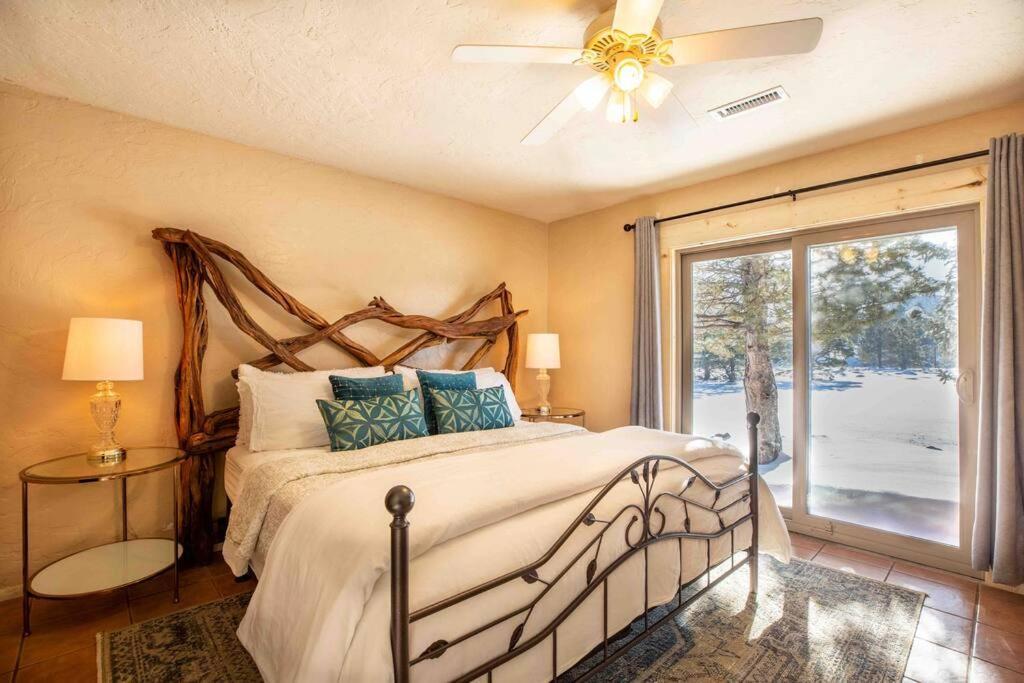 Holiday home Eva's Family Retreat Rustic And Rural 2.5 Acres+ Sauna + Grand Canyon *