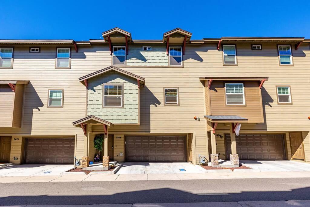 Luxury Downtown Nau Route 66 Snowbowl Holiday home